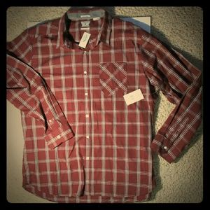 VOLCOM  MEN'S  2 XL LONG SLEEVE BUTTON FRONT SHIRT